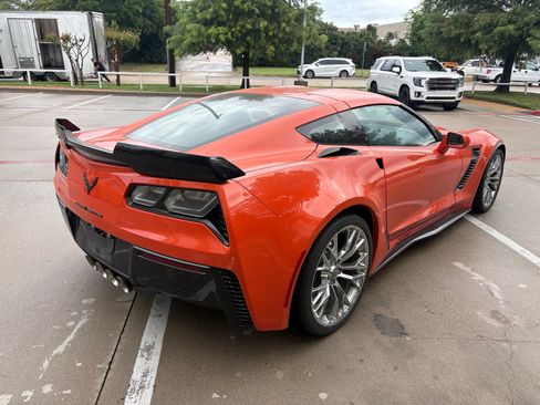 Used 2019 Chevrolet Corvette Z06 RWD image 4