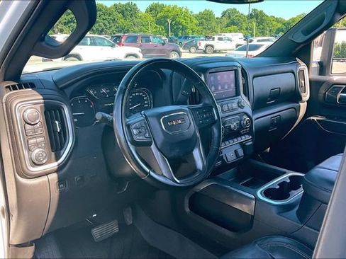 Used 2023 GMC Sierra 2500 AT4 w/ Gooseneck/5TH Wheel Package AWD/4WD image 18