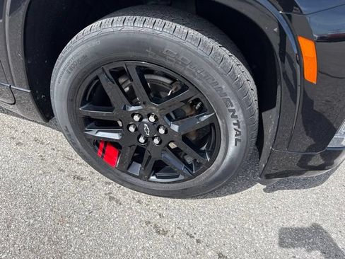 Used 2023 Chevrolet Traverse Premier w/ Redline Edition AWD/4WD image 9