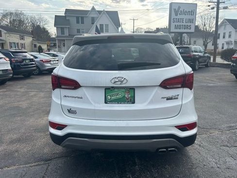 Used 2017 Hyundai Santa Fe Sport AWD/4WD image 9
