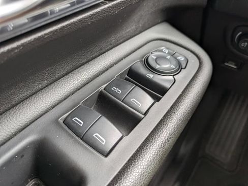 Certified 2024 GMC Terrain SLE w/ Driver Convenience Package FWD image 22