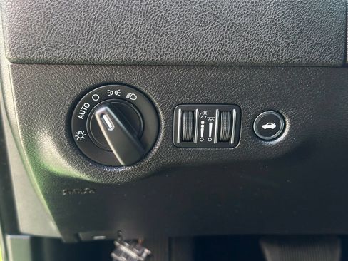 Used 2023 Dodge Charger R/T w/ Blacktop Package RWD image 24
