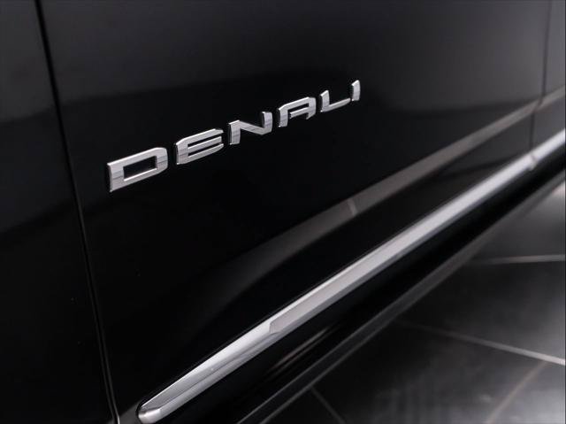 Used 2023 GMC Yukon XL Denali AWD/4WD image 14