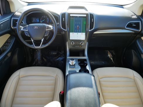 Used 2022 Ford Edge SEL image 10
