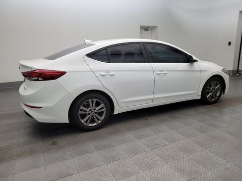 Used 2017 Hyundai Elantra SE FWD image 10