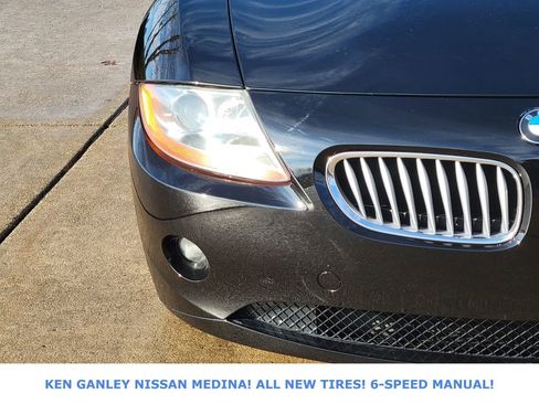 Used 2003 BMW Z4 3.0i image 9