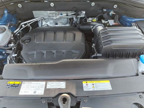 Used 2026 Volkswagen Atlas SEL AWD/4WD image 32