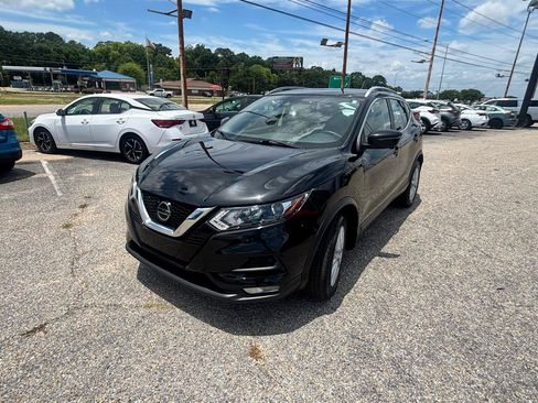 Used 2022 Nissan Rogue Sport SV w/ Technology Package AWD/4WD image 10