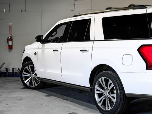 Used 2021 Ford Expedition Max King Ranch AWD/4WD image 16