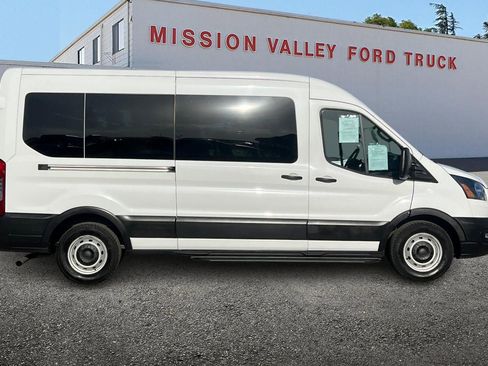 Used 2023 Ford Transit 350 XL image 3