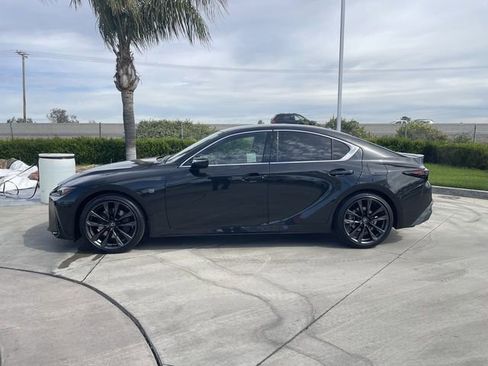 Used 2025 Lexus IS 300 F Sport RWD image 5