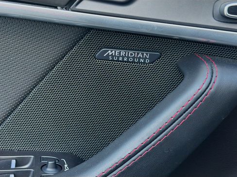 Used 2021 Jaguar F-TYPE Coupe image 21