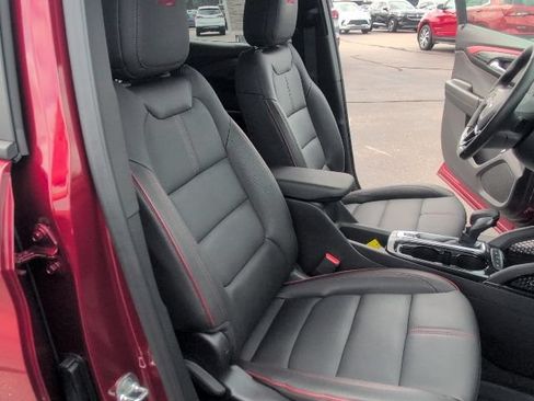 Used 2025 Chevrolet TrailBlazer RS w/ Convenience Package FWD image 44