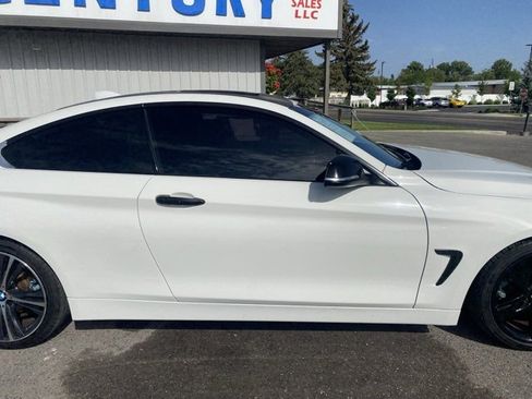 Used 2018 BMW 430i Coupe w/ Premium Package image 13
