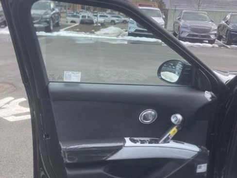 New 2025 Genesis GV60 Advanced image 11