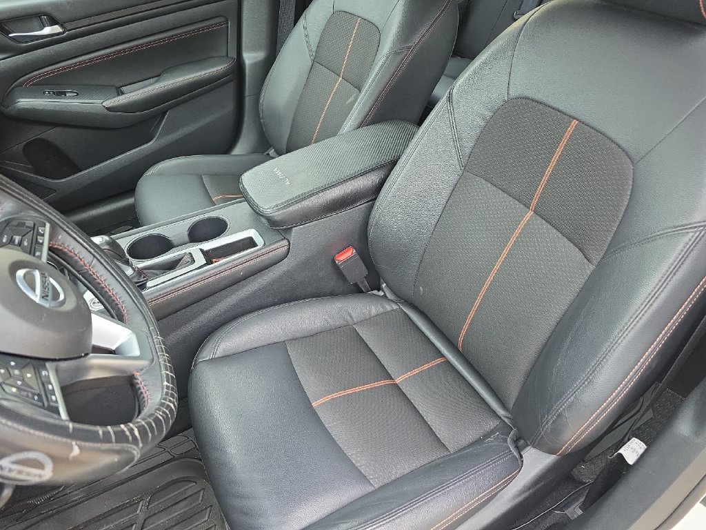 Used 2022 Nissan Altima 2.5 SR FWD image 13