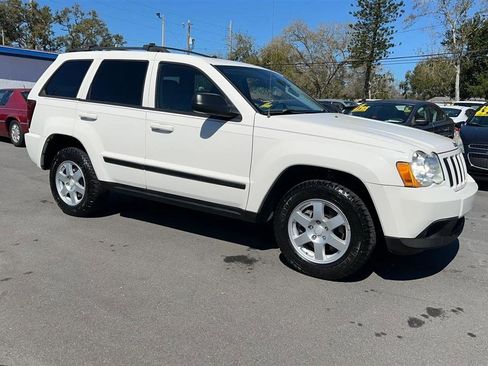 Used 2008 Jeep Grand Cherokee Laredo w/ Driver Convenience Group image 6
