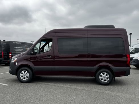New 2025 Mercedes-Benz Sprinter 2500 image 11