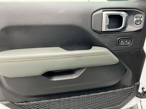 New 2026 Jeep Gladiator Mojave image 20