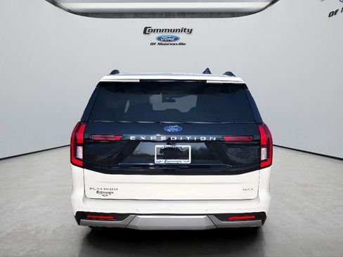 New 2026 Ford Expedition Max Platinum image 11