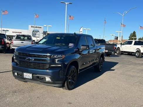 Used 2021 Chevrolet Silverado 1500 RST w/ Convenience Package II image 8