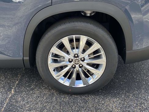 New 2026 Toyota Grand Highlander Platinum image 6