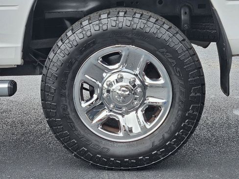 Used 2015 RAM 2500 Tradesman w/ Chrome Appearance Group AWD/4WD image 31