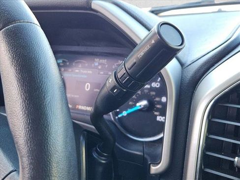 Used 2019 Ford F250 Lariat w/ Lariat Ultimate Package image 12