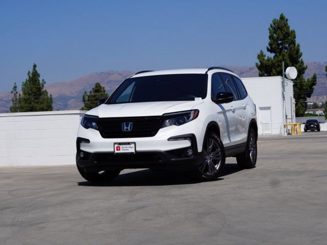 Used 2022 Honda Pilot Sport image 3