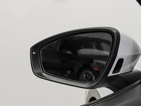 Used 2021 Volkswagen ID.4 Pro w/ ID.4 Protection Package image 40