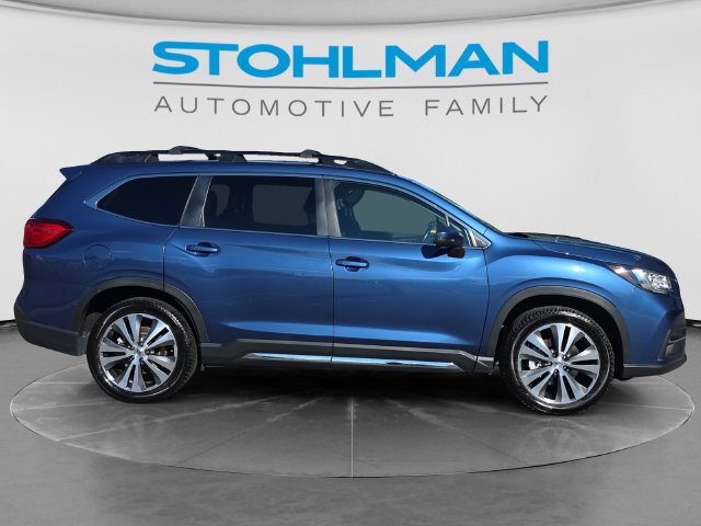 Used 2022 Subaru Ascent Limited w/ Technology Package AWD/4WD image 4