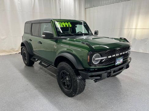 Used 2024 Ford Bronco Wildtrak AWD/4WD image 3
