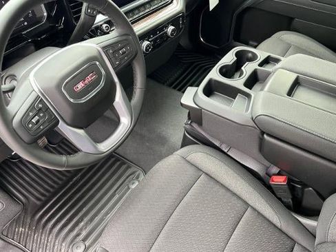 New 2026 GMC Sierra 2500 SLE AWD/4WD image 9