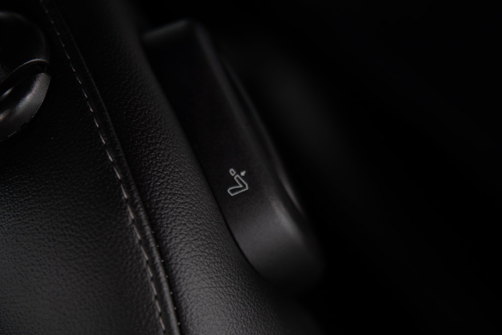 Used 2017 MINI Cooper Convertible FWD image 9