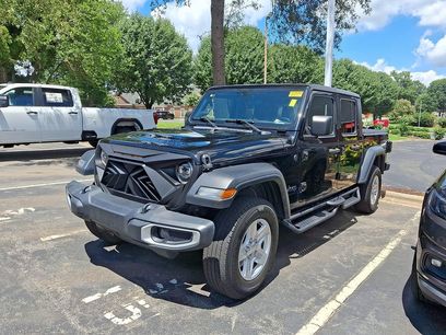 Used 2023 Jeep Gladiator Sport