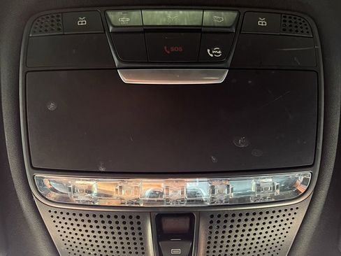 Used 2022 Mercedes-Benz E 350 Sedan w/ AMG Line Exterior image 29