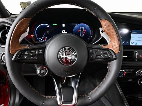 New 2025 Alfa Romeo Giulia w/ Driving Assist Package RWD image 11