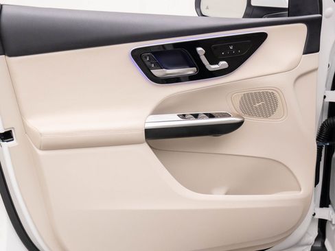 New 2026 Mercedes-Benz GLC 300 GLC 300 image 14