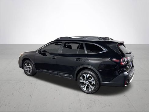 Used 2022 Subaru Outback Limited AWD/4WD image 8