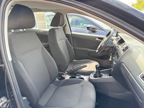 Used 2012 Volkswagen Jetta S FWD image 13