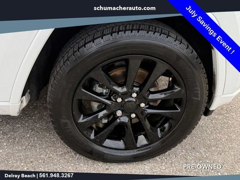 Used 2019 Jeep Grand Cherokee Altitude RWD image 18