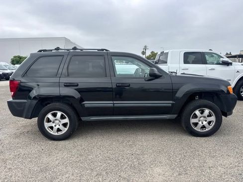 Used 2009 Jeep Grand Cherokee Laredo RWD image 4