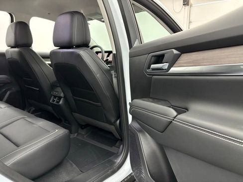 New 2026 GMC Terrain Denali w/ LPO, Floor Liner Package image 36