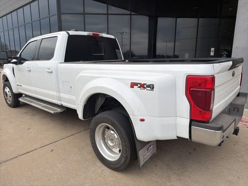 Used 2022 Ford F450 Lariat w/ Lariat Value Package image 5