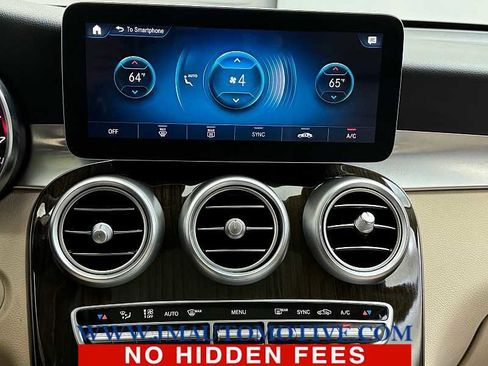 Used 2021 Mercedes-Benz GLC 300 4MATIC image 35