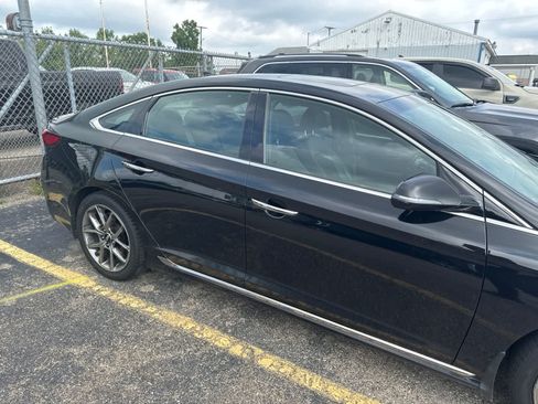 Used 2018 Hyundai Sonata Limited FWD image 7