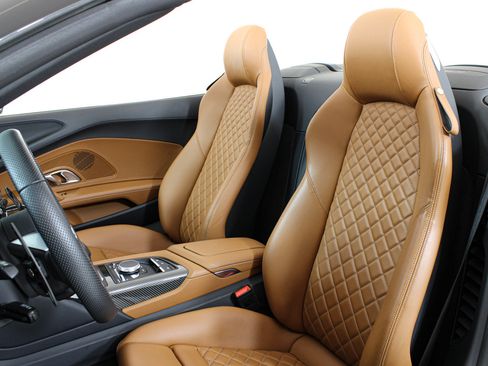 Used 2023 Audi R8 V10 performance AWD/4WD image 37