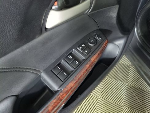 Used 2012 Honda Crosstour EX-L image 11