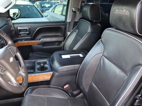 Used 2017 Chevrolet Silverado 1500 High Country RWD image 13