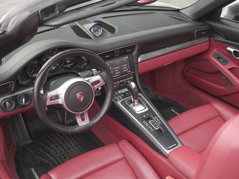 Used 2016 Porsche 911 Carrera 4 GTS AWD/4WD image 38
